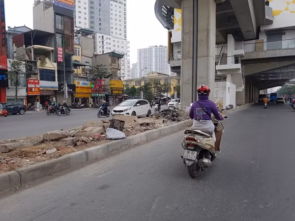 Trả lại cảnh quan đô thị gầm đường sắt trên cao Cát Linh – Hà Đông