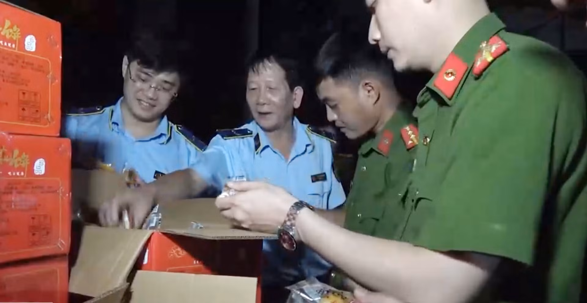 Cần cảnh giác với bánh trung thu '3 không'