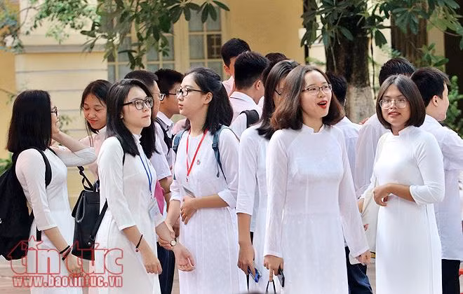 Ngắm nữ sinh Việt Đức rạng ngời trong ngày khai giảng ảnh 3