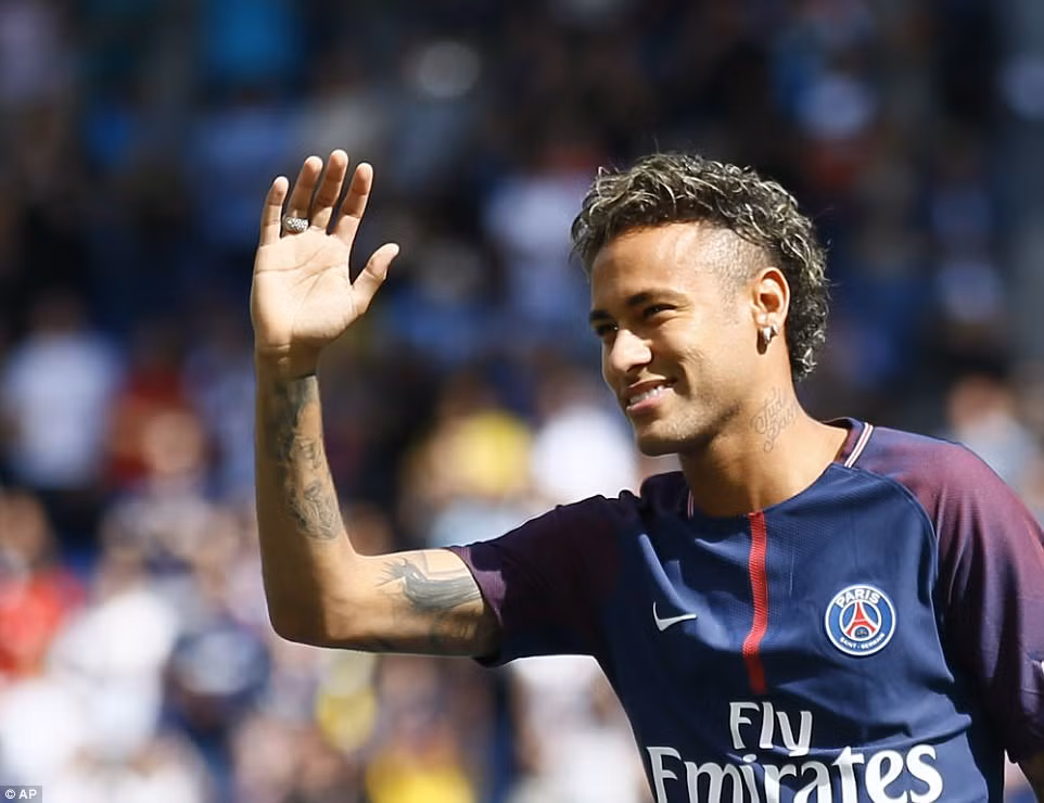 UEFA điều tra tài chính đối với CLB Paris Saint-Germain ảnh 1