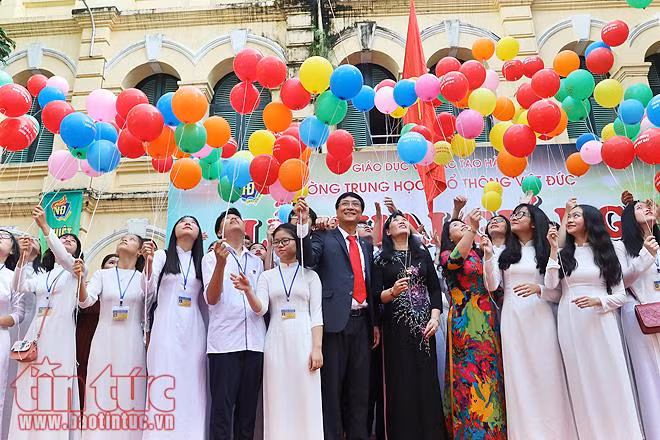 Ngắm nữ sinh Việt Đức rạng ngời trong ngày khai giảng ảnh 11