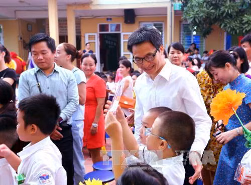 Lãnh đạo Đảng, Nhà nước dự khai giảng năm học mới 2017-2018 ảnh 1