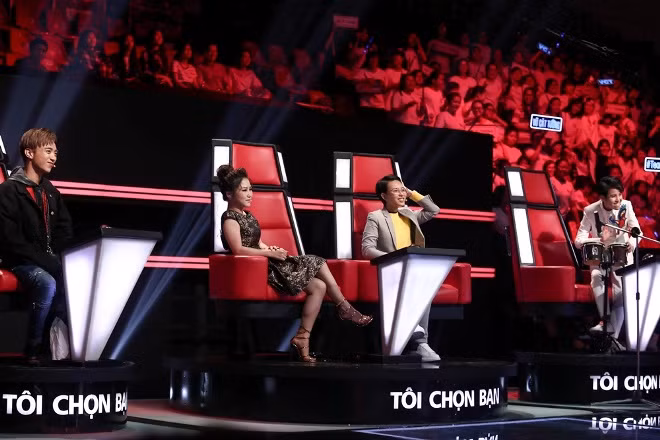 Tập 4 The Voice Kids 2017: Soobin Hoàng Sơn hóa 'hoàng tử kẹo' ảnh 1