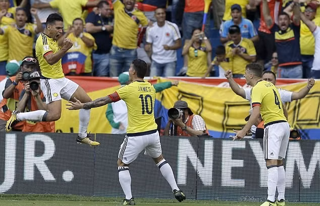 Colombia chặn đứng chuỗi 9 trận thắng của Brazil ảnh 4