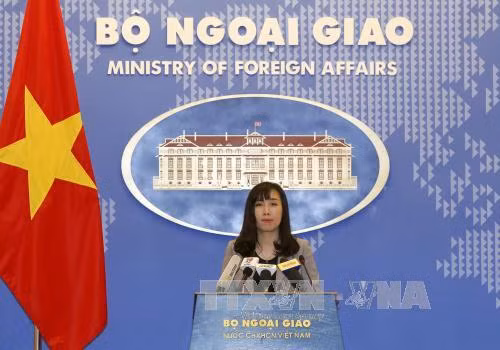 Việt Nam lên án mạnh mẽ hành vi tấn công khủng bố tại London ảnh 1