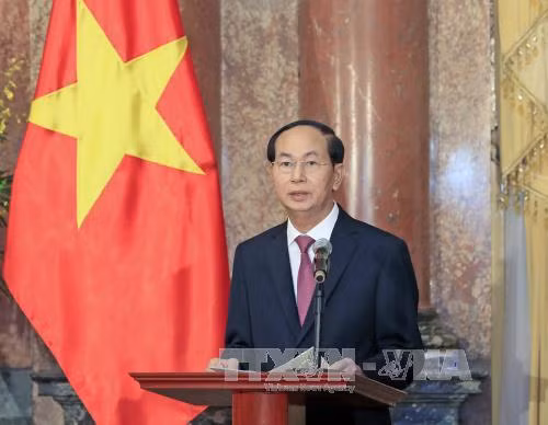 Chủ tịch nước trao Quyết định thăng quân hàm cho các sĩ quan cấp cao của Quân đội ảnh 2