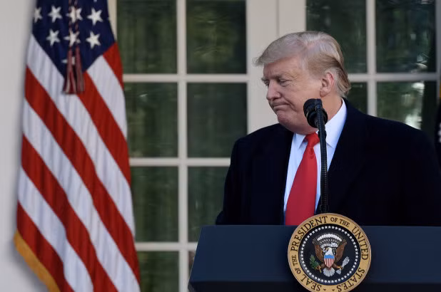 Tổng thống Trump đã ký dự luật mở cửa lại chính phủ tạm thời. Ảnh: Getty