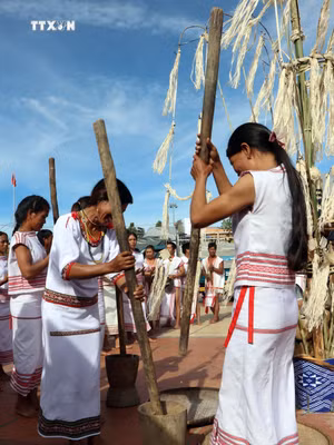 Dân tộc Rơ Măm