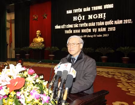 Cán bộ tuyên giáo phải nâng cao bản lĩnh, năng lực, đạo đức cách mạng ảnh 1