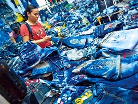 Cảnh giác với hàng thời trang kém chất lượng ảnh 1