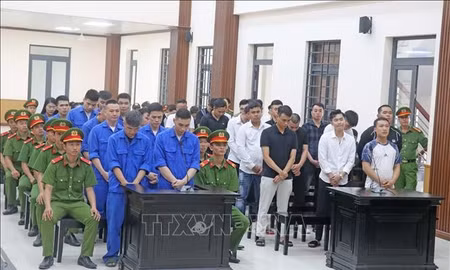 Tuyên án 36 bị cáo trong đường dây cho vay lãi nặng, cướp tài sản 