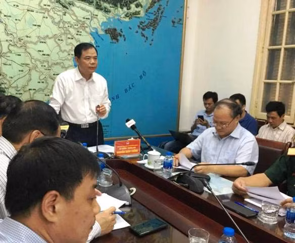 Khẩn trương ứng phó với bão mạnh số 4 đang di chuyển nhanh vào bờ ảnh 1
