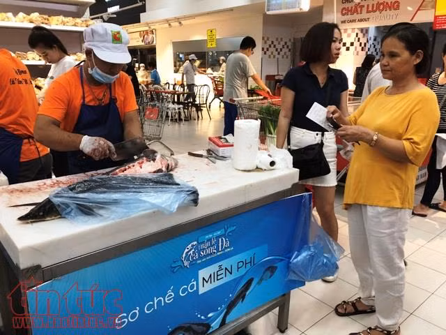 Sau vải thiều, nhãn lồng... nhiều đặc sản khác sẽ có mặt tại các siêu thị lớn ảnh 1