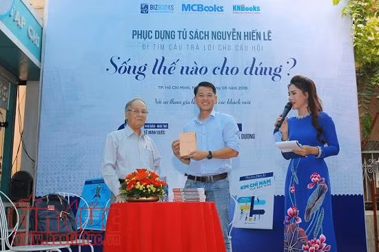 Khám phá lại tủ sách Nguyễn Hiến Lê - Sống sao cho đúng? ảnh 1