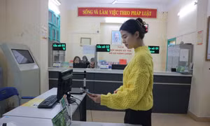 Người dân Thủ đô dễ tiếp cận thủ tục đất đai nhờ chuyển đổi số