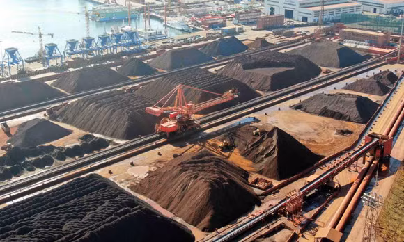 Giá quặng sắt giảm xuống mức thấp nhất kể từ tháng 9/2024