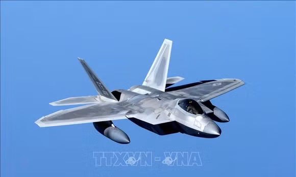 Máy bay chiến đấu F-22 Raptor của Không lực Mỹ. Ảnh tư liệu: AFP/TTXVN (Không được sử dụng, chia sẻ bởi bên thứ ba)
