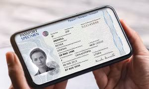 Passport truyền thống có trở nên lỗi thời?