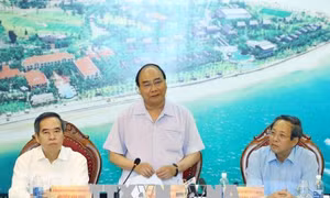 Thủ tướng Nguyễn Xuân Phúc: Du lịch là ưu tiên hàng đầu trong phát triển của Quảng Bình 
