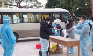 Hưng Yên tiếp nhận hơn 180 công dân từ Đức trở về cách ly y tế tập trung