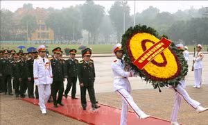 Đoàn đại biểu Quân ủy Trung ương, Bộ Quốc phòng vào Lăng viếng Chủ tịch Hồ Chí Minh