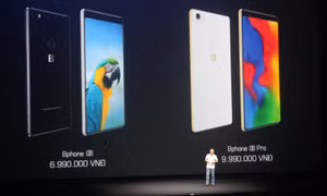 Bphone 3 ra mắt có màn hình tràn cạnh đáy và chống nước, giá khởi điểm từ 7 triệu đồng
