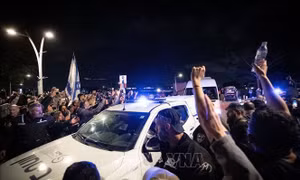 Lý do Israel chấp nhận trao đổi lượng lớn tù nhân Palestine để đổi một vài con tin