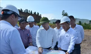 Bí thư Thành ủy Đà Nẵng kiểm tra dự án Cụm công nghiệp Cẩm Lệ