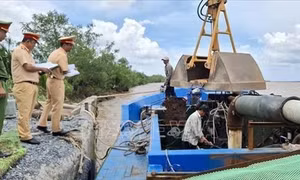 Đồng Tháp: Ngăn chặn, xử lý tình trạng khai thác cát trái phép