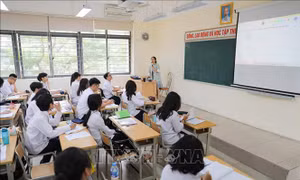 Hà Nội tiếp tục tuyển sinh lớp 10 chương trình song bằng 
