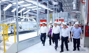 Phát huy tốt hơn vai trò, vị thế đầu tàu tăng trưởng của Quảng Ninh