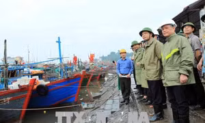 Ứng phó khẩn cấp với bão số 4 và mưa lũ