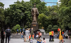 Dịch COVID-19: Tâm lý 'xả hơi' không đáng có ở mỗi người Hà Nội 