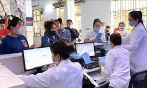 Chuyên gia cảnh báo không tự ý điều trị cúm bằng Tamiflu​​