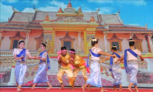 Phum sóc Khmer rộn ràng đón lễ Sene Dolta
