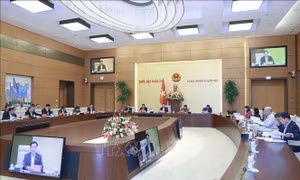 Chủ tịch Quốc hội: Chú trọng cả 'phòng' và 'chống' tiêu cực trong xây dựng pháp luật