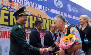 Huế đón 4.400 du khách quốc tế đầu tiên bằng đường biển năm 2025