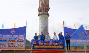 Ra quân Chiến dịch Thanh niên tình nguyện hè ở Kiên Giang