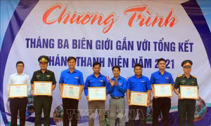 Tuổi trẻ Kon Tum đồng hành cùng người dân vùng biên giới