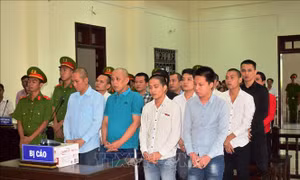 Phạt tù băng nhóm đòi nợ thuê kiểu 'xã hội đen' 