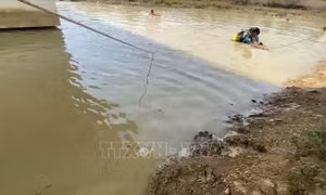 Hai em nhỏ đuối nước thương tâm