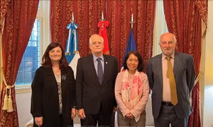 Việt Nam, Argentina tăng cường trao đổi hợp tác