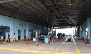 Xe hết niên hạn sử dụng thường dùng để vận chuyển nông sản, gỗ lậu