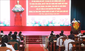 Thành ủy Cần Thơ tổ chức sinh hoạt chính trị về bài viết của Tổng Bí thư Nguyễn Phú Trọng
