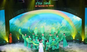 Chương trình giao lưu - nghệ thuật 'Hồi sinh từ mảnh cầu vồng'