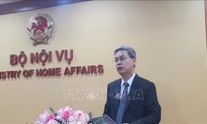 Nghiêm cấm chiếm giữ, chuyển giao, hủy trái phép tài liệu lưu trữ trong quá trình sắp xếp bộ máy