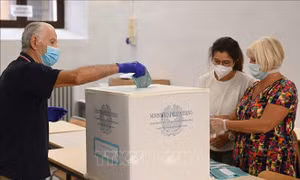 Phe trung hữu thắng lớn trong cuộc bầu cử địa phương ở Italy