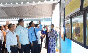  Triển lãm bản đồ, trưng bày tư liệu về Hoàng Sa, Trường Sa tại Bạc Liêu