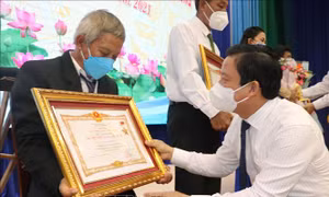 Long An trao, truy tặng 41 danh hiệu vinh dự Nhà nước 'Bà Mẹ Việt Nam anh hùng'