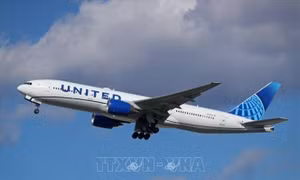 Các chuyến bay của United Airlines tại Mỹ sẽ sử dụng Wi-Fi của SpaceX